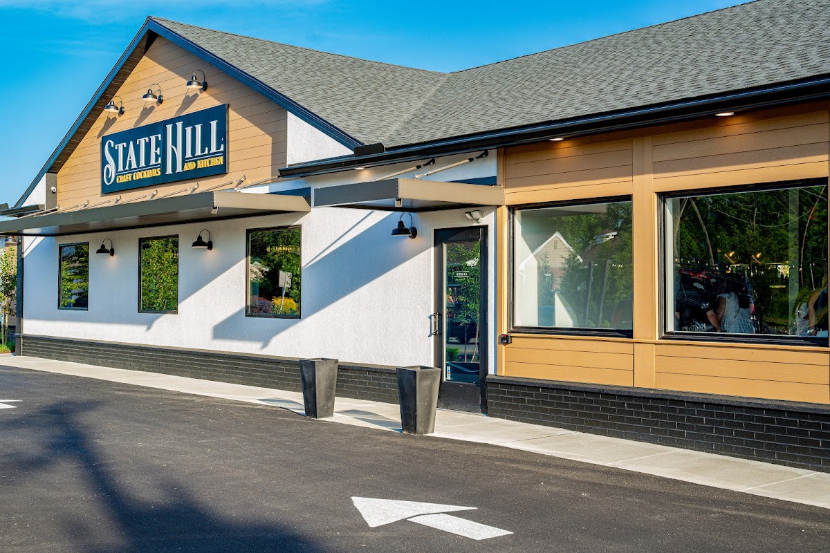 State Hill Craft Cocktails & Kitchen